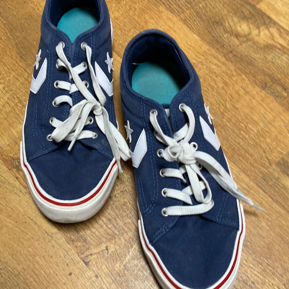 Converse shoes. Canvas. Navy. Size 9 men’s and size 10.5 women’s.